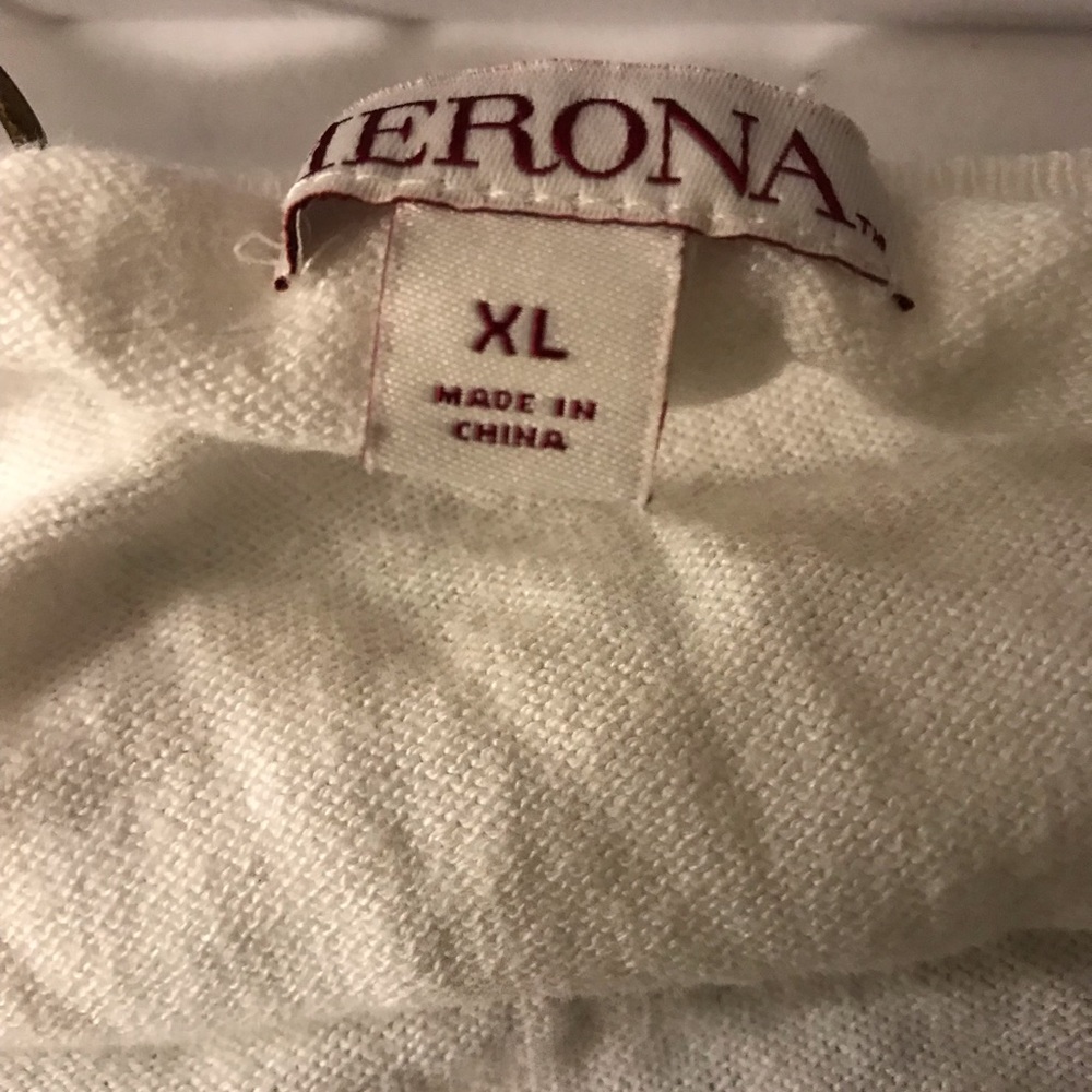 Merona sweater - Picture 2 of 4